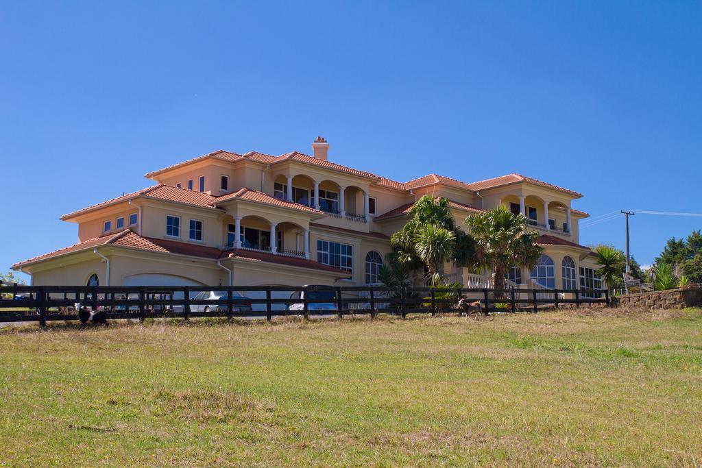Rua Resort Whatawhata Exterior photo